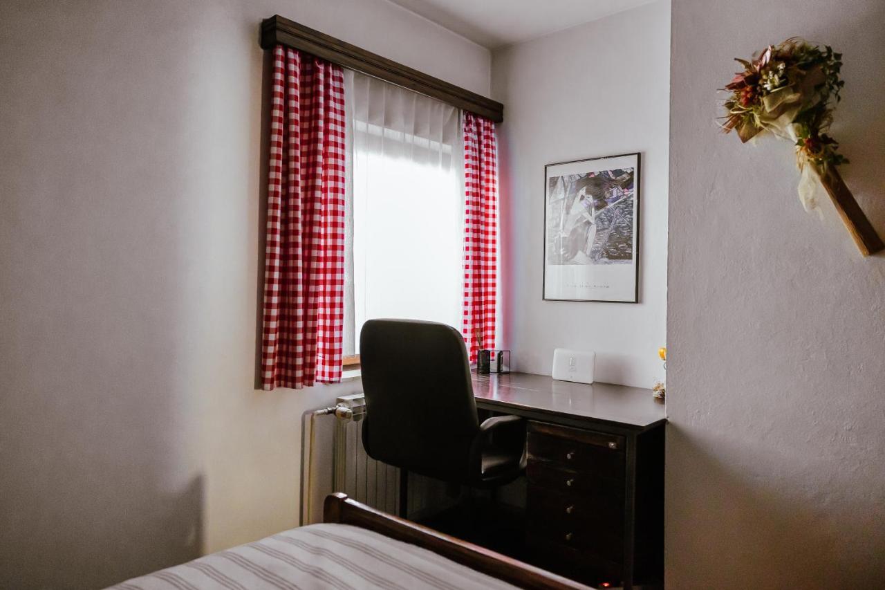 Lika Story Apartment Josipdol Luaran gambar